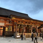 未在 - 八坂神社本殿