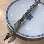 寿司大 - 細魚の皮串焼き