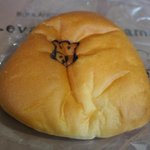 ルヴァン・ド・ママン - クリームパン　１３０円
