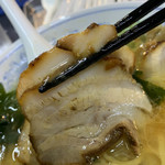 ラーメン 前田家 - また、チャーシュー（笑）