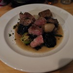 ワイン食堂 金の髭 - 岩手県産四元豚のロースト古代風
