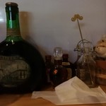 ワイン食堂 金の髭 - 卓上