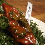 和牛 まつした - ●おまかせコース 8,500円(前菜・和牛ﾚｽﾃｰｷ・上塩ﾀﾝ・ﾈｷﾞ塩ﾀﾝｶﾙﾋﾞ・ｽﾃｰｷｶｯﾄ・焼しゃぶ・焼すき・ﾀﾚ焼・味噌焼比べ・和牛寿司)＋追加単品 ホルモン盛合せ 500円=9,000円 2019年01月