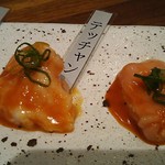 和牛 まつした - ●おまかせコース 8,500円(前菜・和牛ﾚｽﾃｰｷ・上塩ﾀﾝ・ﾈｷﾞ塩ﾀﾝｶﾙﾋﾞ・ｽﾃｰｷｶｯﾄ・焼しゃぶ・焼すき・ﾀﾚ焼・味噌焼比べ・和牛寿司)＋追加単品 ホルモン盛合せ 500円=9,000円 2019年01月