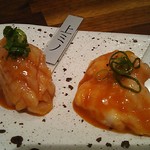 和牛 まつした - ●おまかせコース 8,500円(前菜・和牛ﾚｽﾃｰｷ・上塩ﾀﾝ・ﾈｷﾞ塩ﾀﾝｶﾙﾋﾞ・ｽﾃｰｷｶｯﾄ・焼しゃぶ・焼すき・ﾀﾚ焼・味噌焼比べ・和牛寿司)＋追加単品 ホルモン盛合せ 500円=9,000円 2019年01月