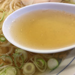 みすゞ - 佐野ラーメンの特有の澄んでる、黄金色スープ！