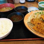 街かど屋 - 牛かつ定食