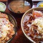 満留賀 - 絶品カツ丼セット（温かいたぬきそば）の勇姿！　1000円