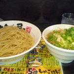 つけ麺 津気屋 - 野菜つけ麺（大盛）￥７８０