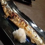 まぐろ丼　加一 - 焼きサンマ