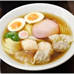 あんくるてい - ニコニコそば+半熟玉子　950+100円 スープも麺もワンタンも美味！全てにおいてレベルの高いラーメンです。