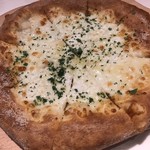 WP PIZZA BY WOLFGANG PUCK - フォーチーズ