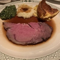 ロウリーズ・ザ・プライムリブ 恵比寿ガーデンプレイス店 - 