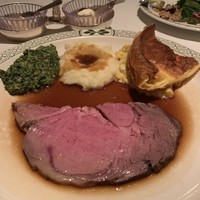 ロウリーズ・ザ・プライムリブ 恵比寿ガーデンプレイス店 - 