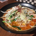 鉄板ダイニングZill - ユッケジャンラーメン(小ラたイス付き) 800円
