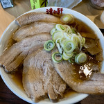 手打ちラーメン 清仁軒 - チャーシュー麺