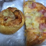 ブレッドファーム - ピザパン＆真っ赤なトマトのチーズポテト