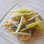 ナチュラーレ - ミル貝のスモークと山菜のカルボナーラ　四川山椒の香りを添えて