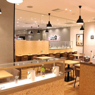 ヴィレッジヴァンガード ダイナー ペリエ千葉店 千葉 ハンバーガー ネット予約可 食べログ ヴィレッジヴァンガード ダイナー ペリエ千葉店 千葉 ハンバーガー ネット予約可 食べログ