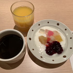 名古屋クラウンホテル - デザート&コーヒー