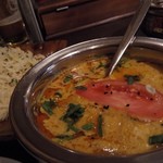 アロマズ オブ インディア - フィッシュダムプク。