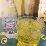 ロイヤルグリーン レストランアンドバー - オールドアラックソーダ割(2)