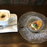 Dining cafe ca.to.cha - 