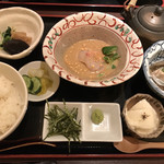 Meguro No Washoku Satou - ランチの鯛茶漬け