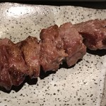Tisanti Syou And Kositu Daining Guragara - ワインビーフの串焼き