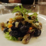 ウィウィ - 豆のサラダ