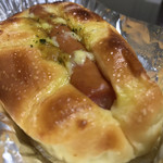 粉とクリーム - カレーとウインナーのハイブリッド