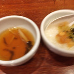香港蒸蘢 - スープとお粥（ブレてる）