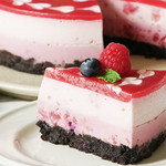 Ones - ラズベリーレアーチーズケーキ