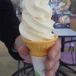 一口茶屋 - 料理写真:ソフトクリーム（バニラ）