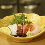 新ばし 笹田 - 蛸、縞海老、？