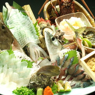 「休業」期間を活かし、メニューを一新いたしました