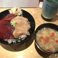 鮨 からく - づけ·鯛のごま和え (スープ付き)1080円
