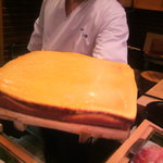 鮨処 多田 - 玉子焼き　半面焼きの半熟状態