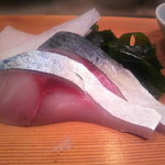 鮨処 多田 - 軽く酢〆した明石の鯖