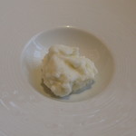 ラ メゾン ドゥ グラシアニ - 丹波篠山・吉良農園米麹 甘酒ソルベ リンゴジュースやレモンの果汁を加えて