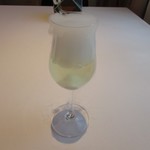 ラ メゾン ドゥ グラシアニ - 柚子とレモンとミカンの香りだけを楽しむグラス