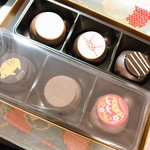 GODIVA - 