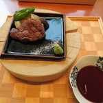 日本料理 僖成 - 牛ヒレステーキ　焼き冬野菜　赤ワインソース