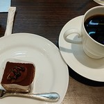 コージーコーナー - (2019年2月)  チョコレートケーキとコーヒー