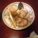 鳥料理 玉ひで - 軍鶏鍋一皿目