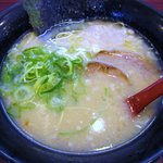 博多ラーメン　本丸亭 - 博多ラーメン（バリこて）