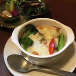 ジャム cafe 可鈴 - 【週替わりランチ(1,050円)】今週のメイン「冬野菜とシーフードグラタン」
