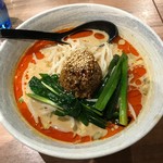 ユトリ - 濃厚白ごま担担麺