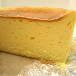 ルアール - 「チーズケーキ」は2層構造