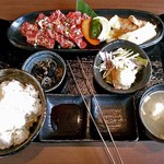 焼肉処いっとう - ハラミ＋牛ホルモンランチ（肉大盛・ごはん大盛）